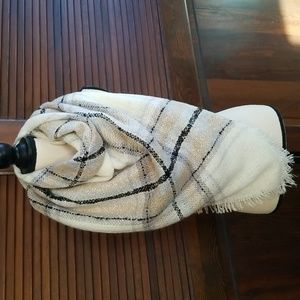 Blanket scarf